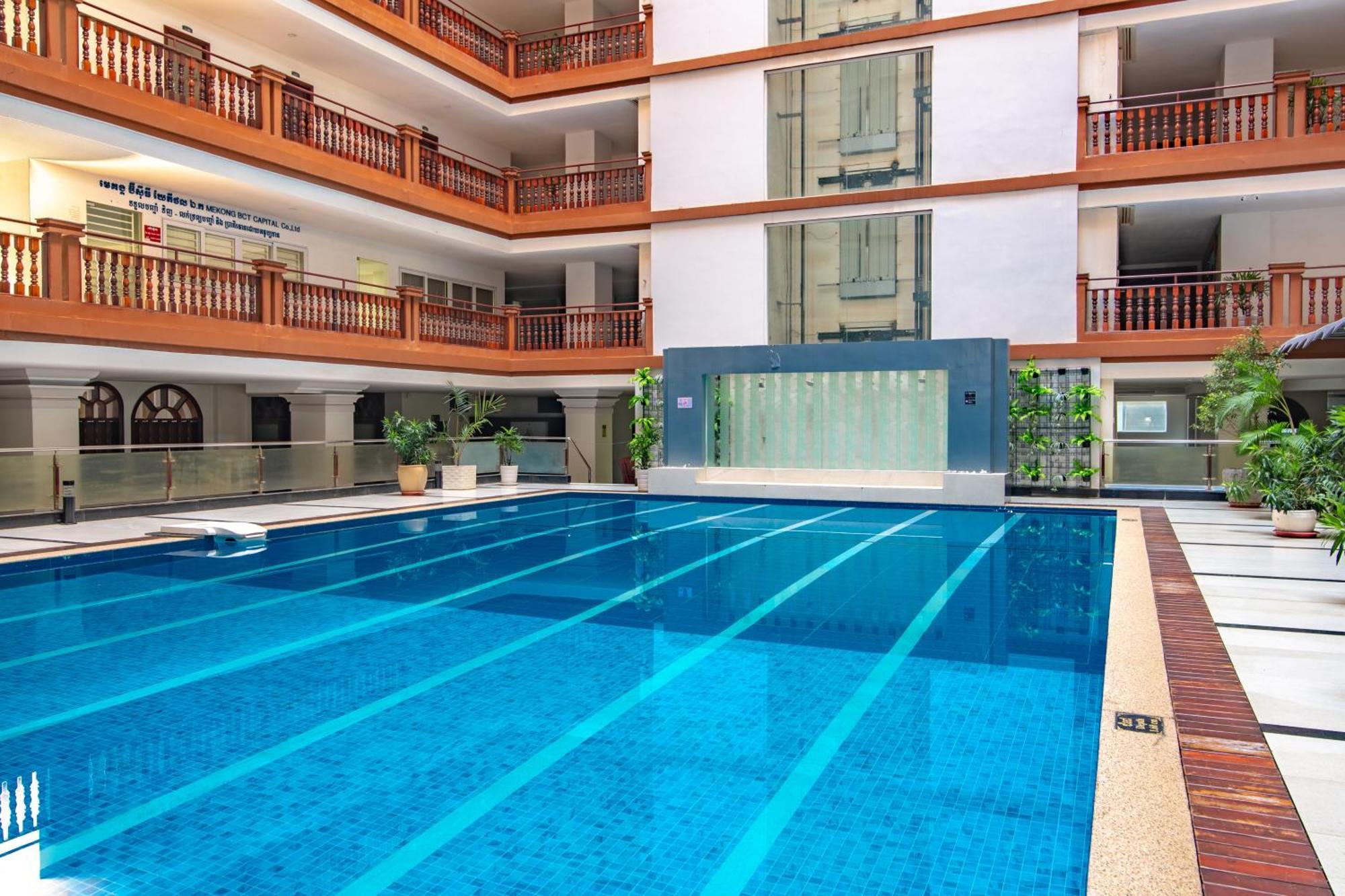 MekongView 2 CondoTel Phnom-Penh Buitenkant foto