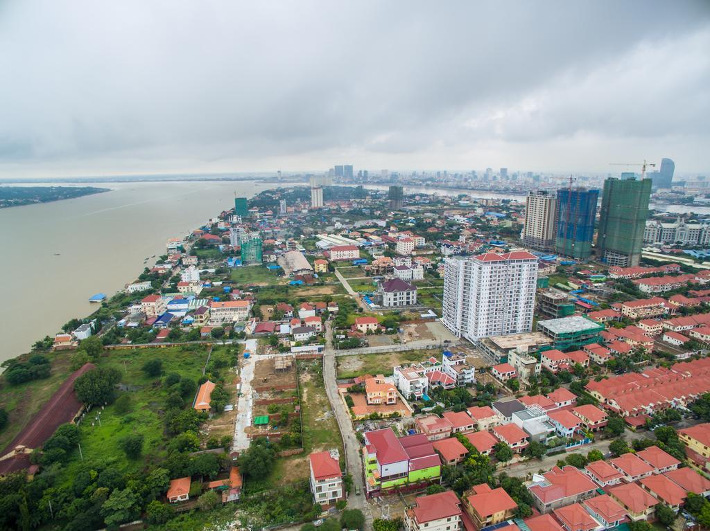 MekongView 2 CondoTel Phnom-Penh Buitenkant foto