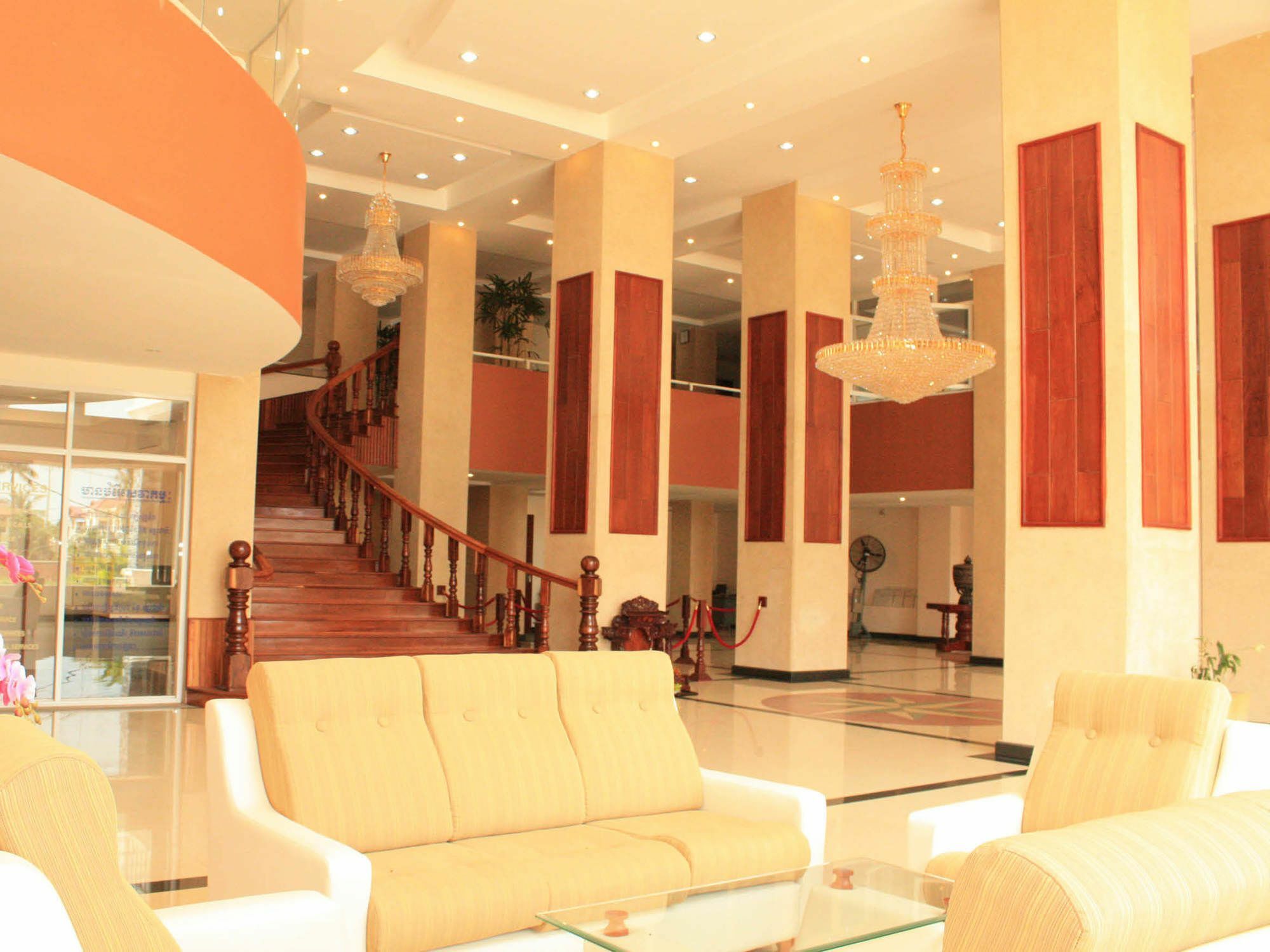 MekongView 2 CondoTel Phnom-Penh Buitenkant foto
