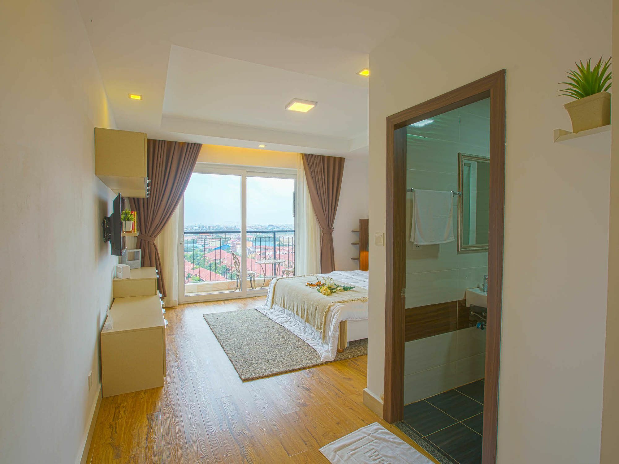 MekongView 2 CondoTel Phnom-Penh Buitenkant foto