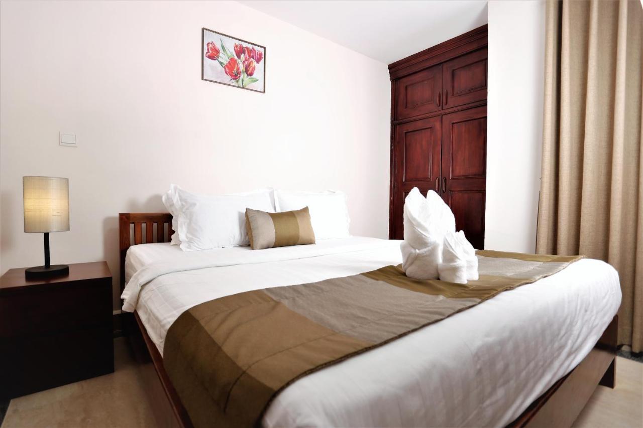 MekongView 2 CondoTel Phnom-Penh Buitenkant foto