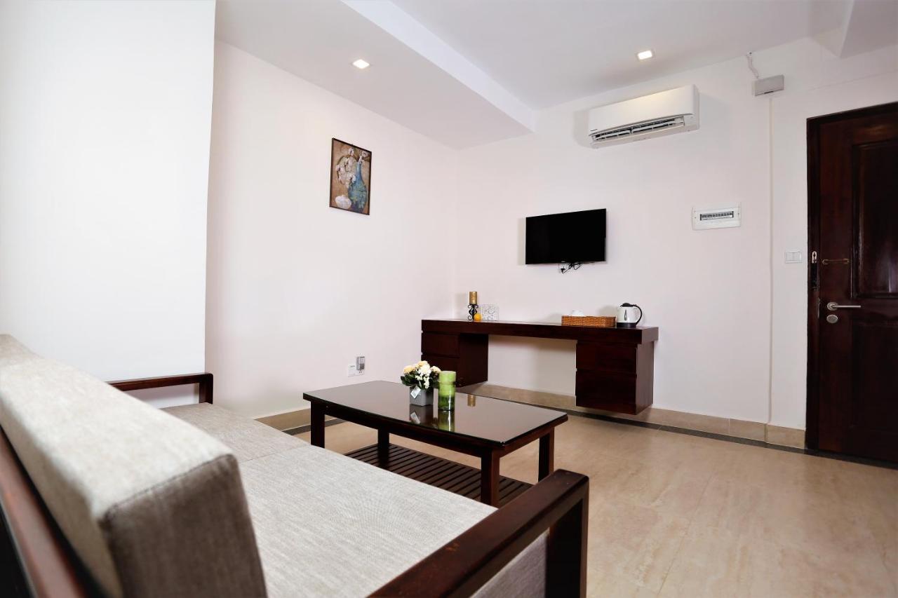 MekongView 2 CondoTel Phnom-Penh Buitenkant foto